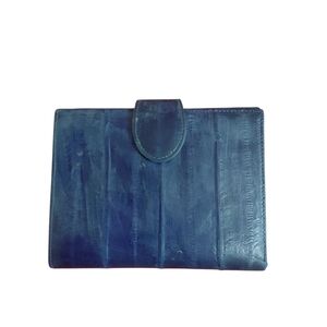 Elegant Blue Eel Skin Leather Wallet
